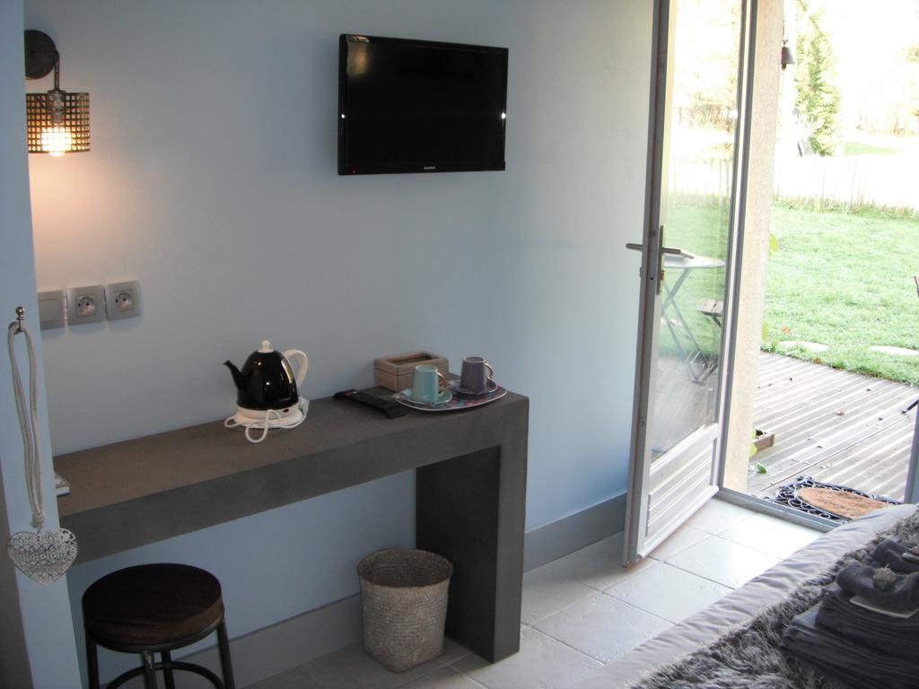 Le Brame - Chambres D'Hotes Avilly-Saint-Leonard Δωμάτιο φωτογραφία