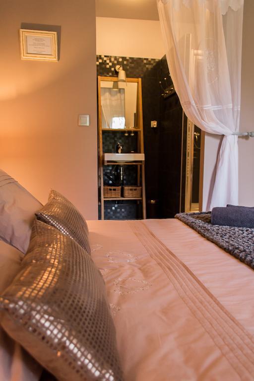 Le Brame - Chambres D'Hotes Avilly-Saint-Leonard Δωμάτιο φωτογραφία