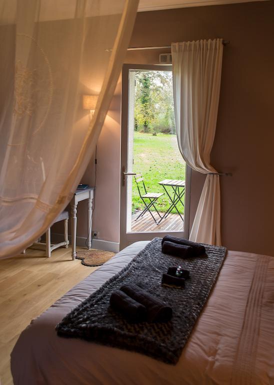 Le Brame - Chambres D'Hotes Avilly-Saint-Leonard Δωμάτιο φωτογραφία